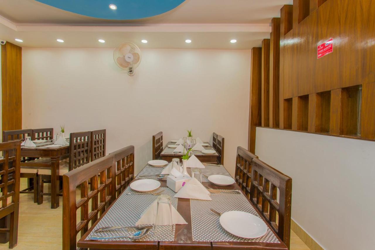 Hotel Lakeside Pvt. Ltd. Pokhara Dış mekan fotoğraf