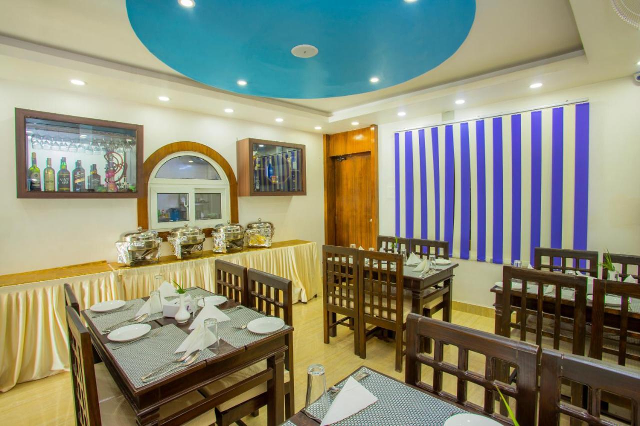 Hotel Lakeside Pvt. Ltd. Pokhara Dış mekan fotoğraf