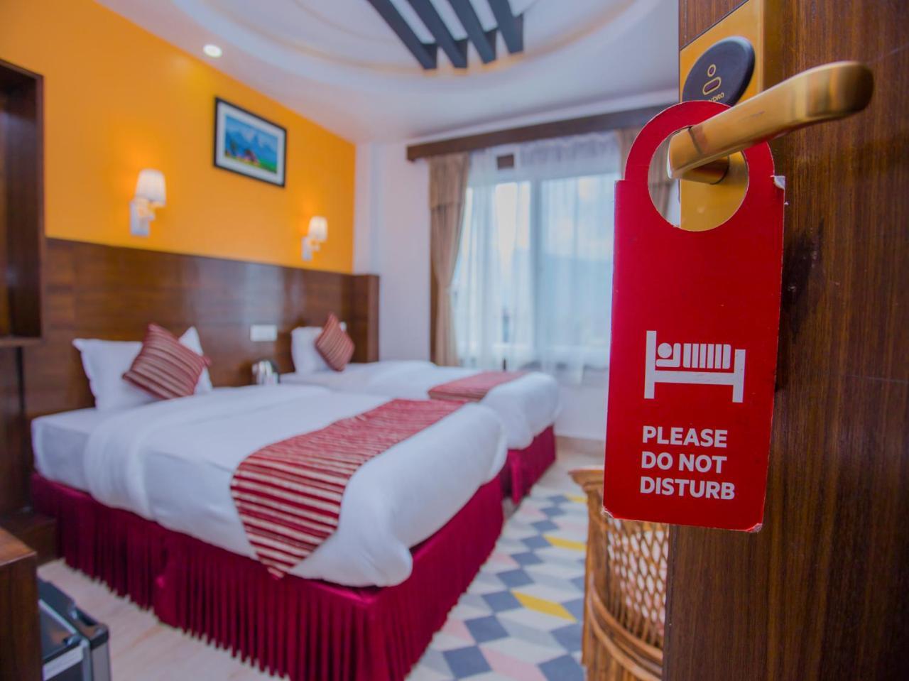 Hotel Lakeside Pvt. Ltd. Pokhara Dış mekan fotoğraf